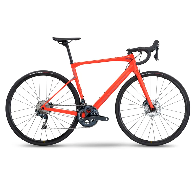 2022 BMC Roadmachine Five Carbon Road Bike in Red