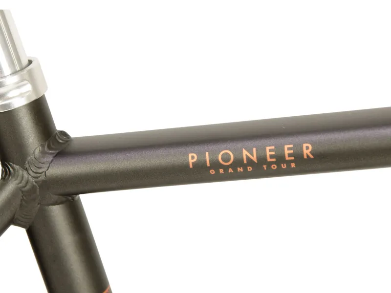 Raleigh Pioneer Grand Tour Hybrid Bike in Green-5