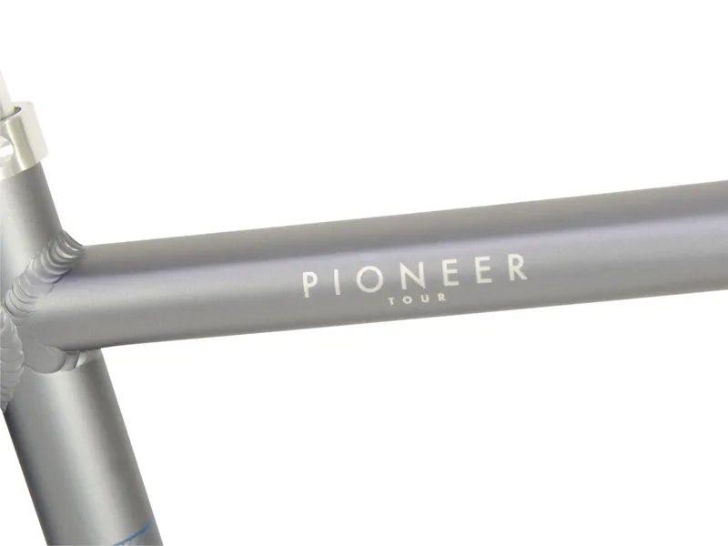  Raleigh Pioneer Tour Crossbar Hybrid Bike in Silver-3